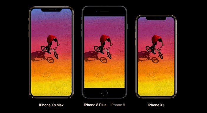 iPhone Xs Max, 8 Plus и Xs бок о бок