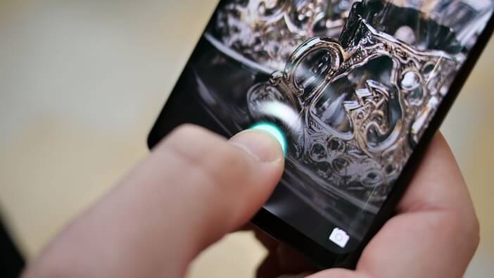 Оптический сканер отпечатков в Huawei P30