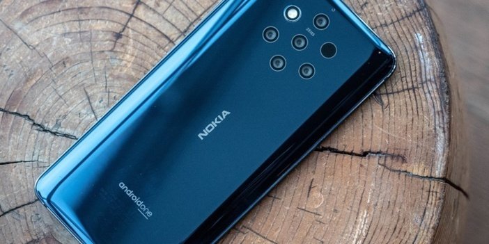 Nokia 9 - необычный финский смартфон, ждущий преемника